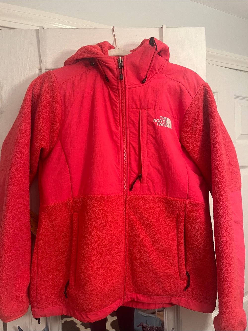 The North Face women’s medium bright pink Hooded Fleece Jacket